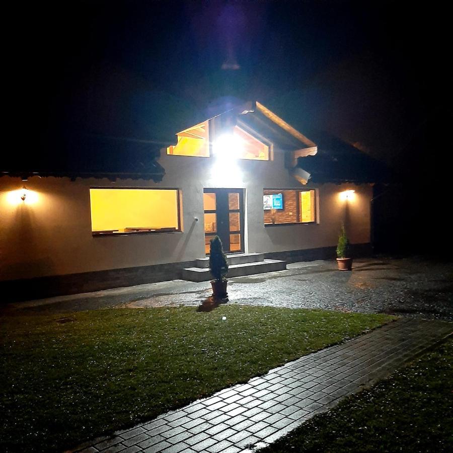 Pensiunea Denisa Stoian Moieciu de Jos Exterior photo