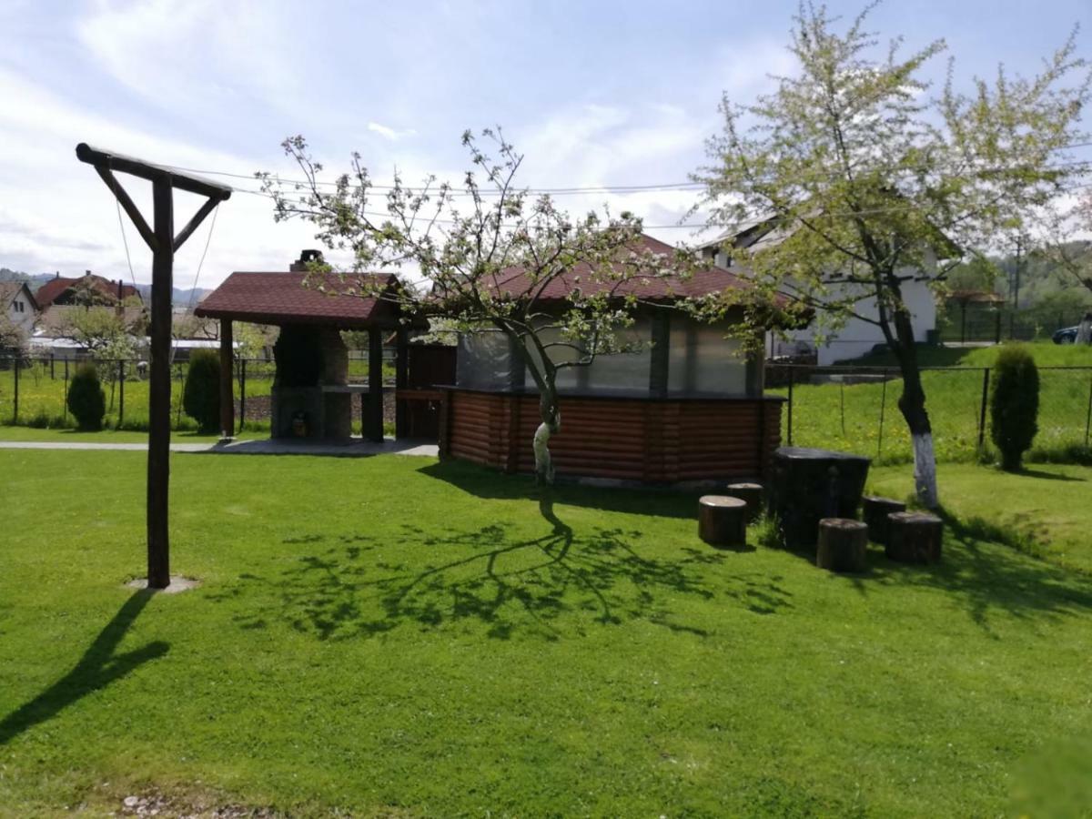 Pensiunea Denisa Stoian Moieciu de Jos Exterior photo