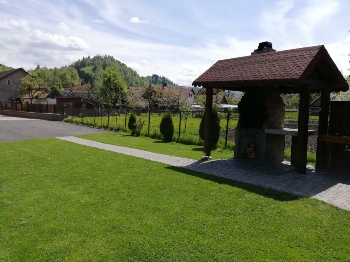 Pensiunea Denisa Stoian Moieciu de Jos Exterior photo